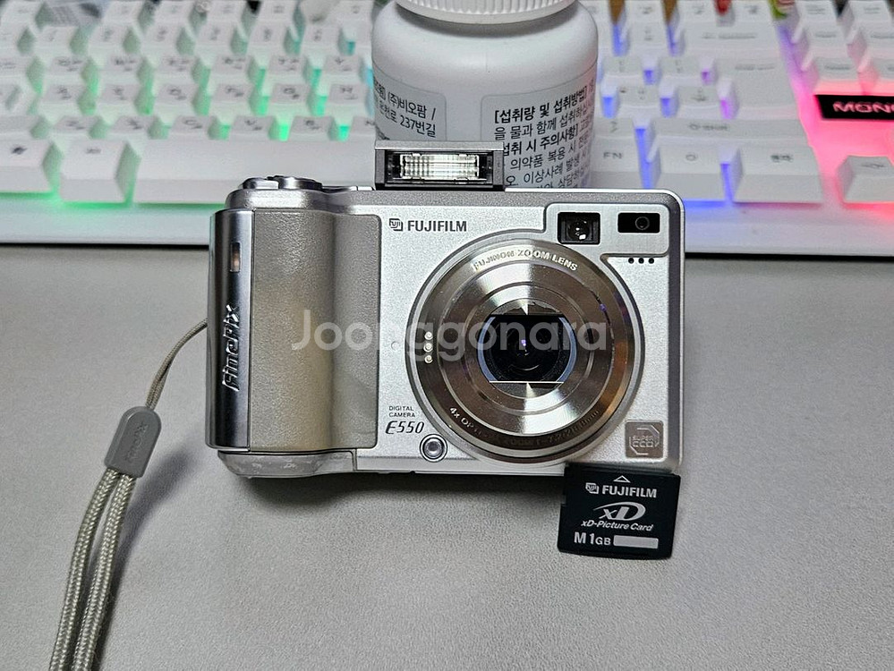후지필름 파인픽스 E550(=E510) 빈티지 디카--0