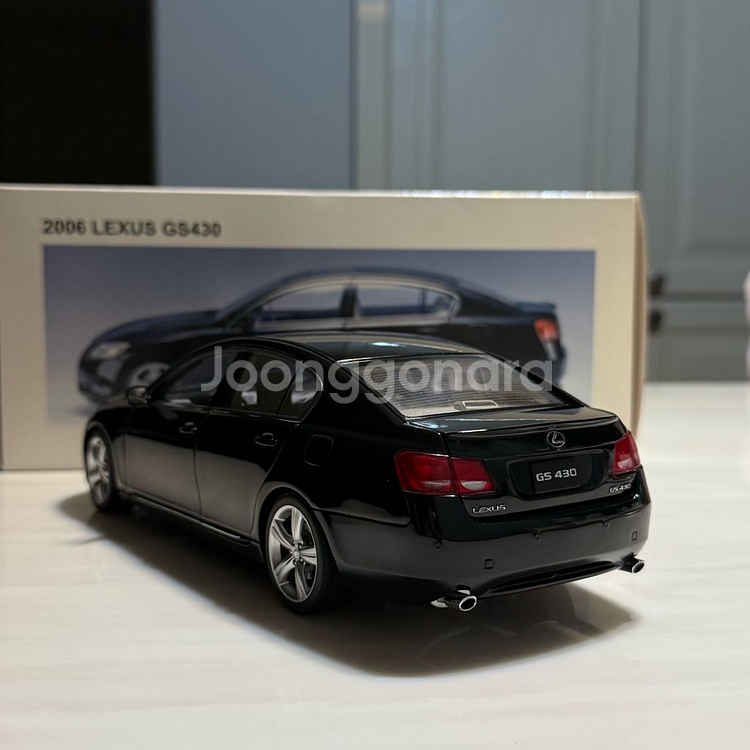 1:18 오토아트 퍼포먼스 렉서스 gs430 다이캐스트--2