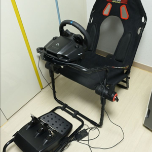 로지텍 g923 레이싱휠 번들 + GT LITE 거치대