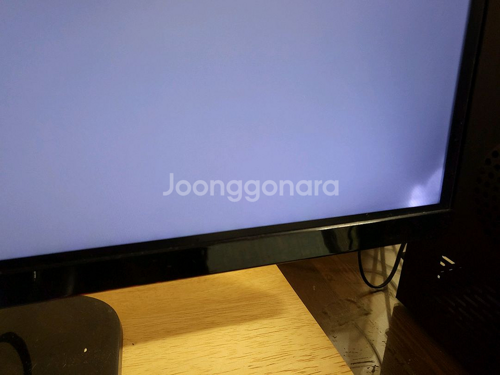 LG 울트라 와이드 모니터 24인치 팝니다--1