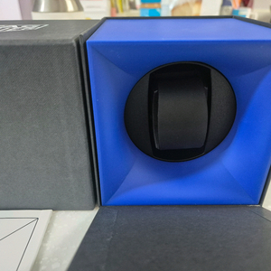 태그호이어 큐빅 워치와인더