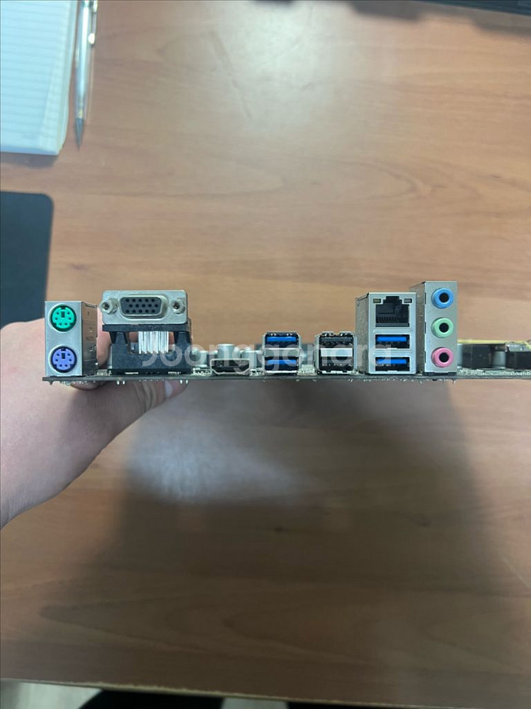 asus prime a320m-k 팝니다.--2