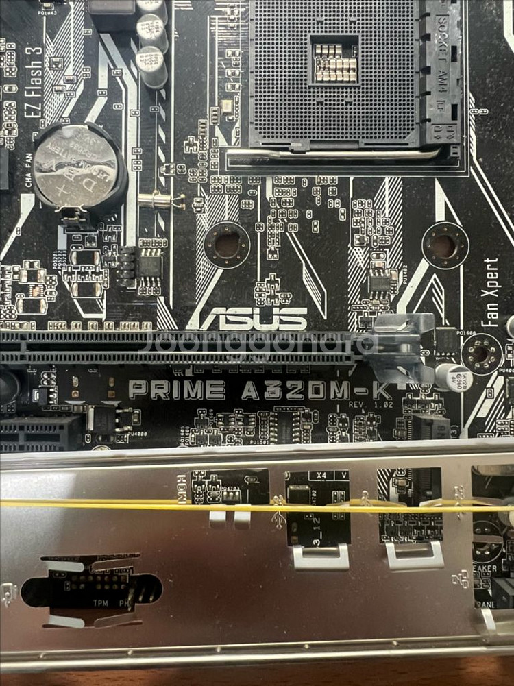 asus prime a320m-k 팝니다.--1