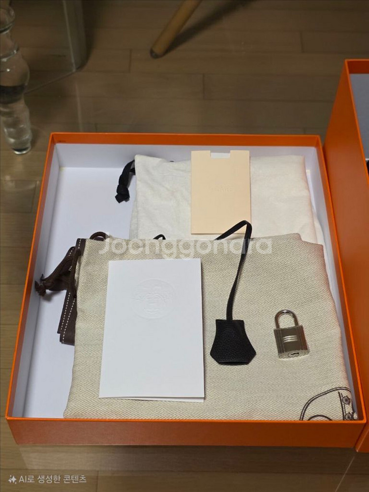 24년 W각인 에르메스 핵아도PM 블랙 은장 토고--3