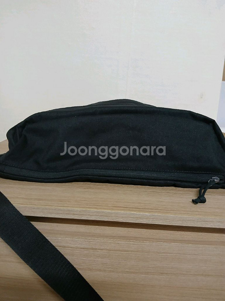 남녀공용 나이키 테크 웨이스트백, 힙색, 슬링백--3