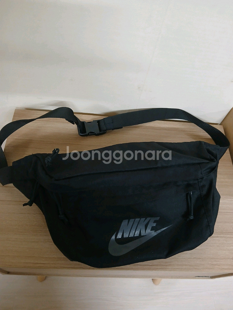 남녀공용 나이키 테크 웨이스트백, 힙색, 슬링백--1