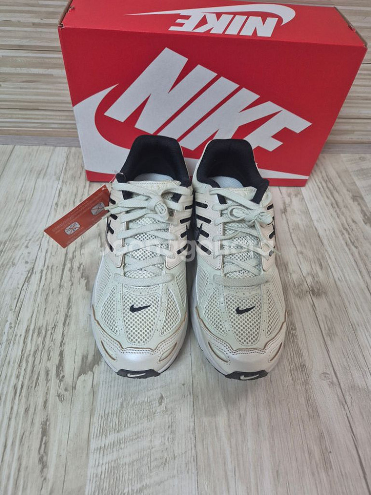 새상품(W275/W280) 나이키 우먼스 에어 페가수스--3