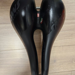 셀레SMP TRK 젤 안장