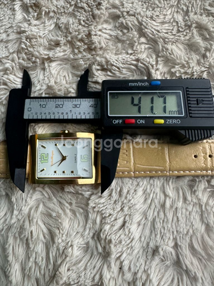 폭스바겐골드톤 빈티지 시계 (미사용급) 판매합니다--8