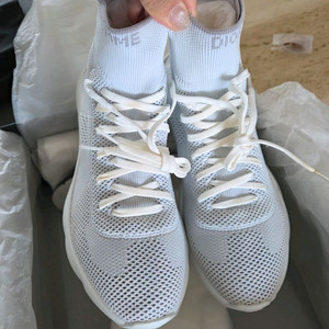 디올 삭스스니커즈 240-250