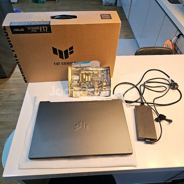 아수스 고사양노트북 17.3인치. RTX4070--0