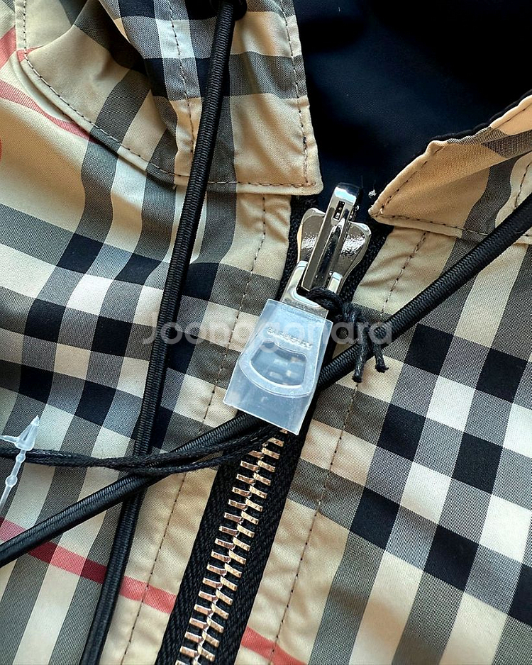 버버리 리버서블 자켓 새제품 M--4