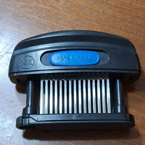 자카드 연육기