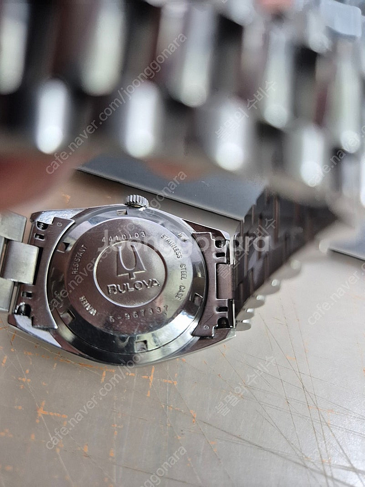 부로바 슈퍼세빌 데이데이트 오토메틱--3