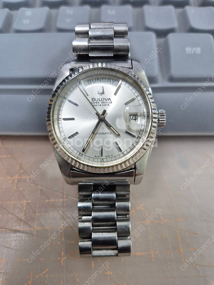 부로바 슈퍼세빌 데이데이트 오토메틱--5