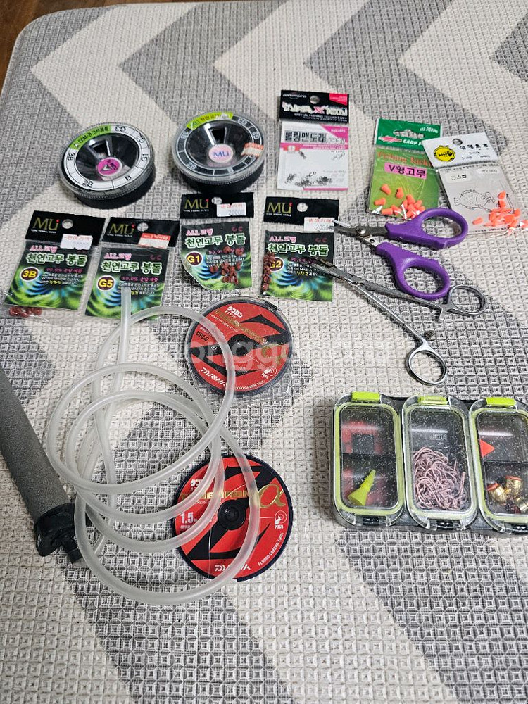 낚시 용품 일괄 판매.--0