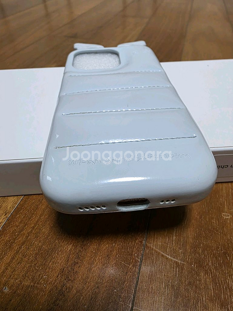 어반 소피스티케이션 폰케이스 (아이폰 16 프로)--1