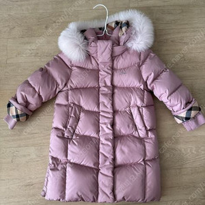 닥스 키즈 여아 구스 패딩 110