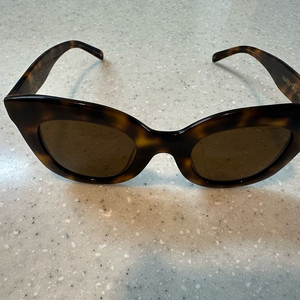 마르카토 먼로 레트로 선글라스