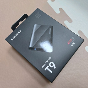 삼성전자 포터블 SSD T9 4TB 새제품
