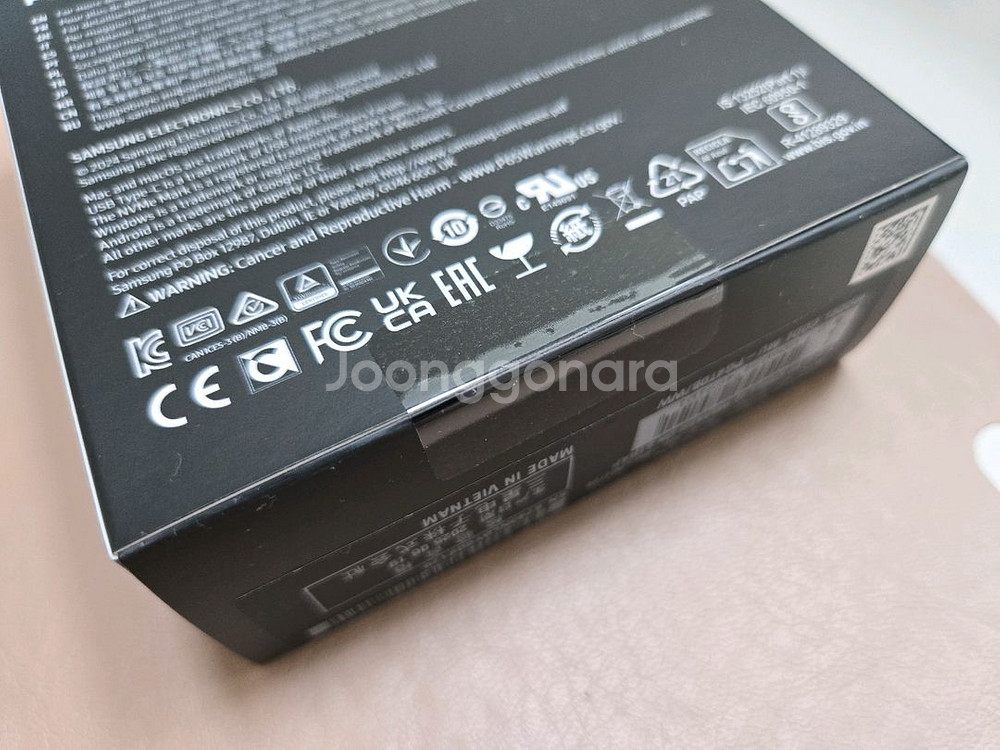 삼성전자 포터블 SSD T9 4TB 새제품--1