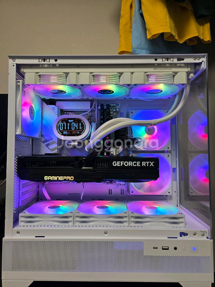 9950x3d, b850m wifi, 48gb,5080--2