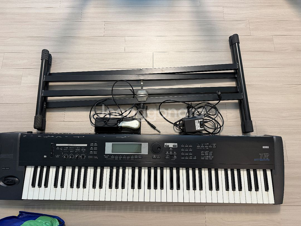 KORG TR76 신디사이저 급매(가격다운)--0