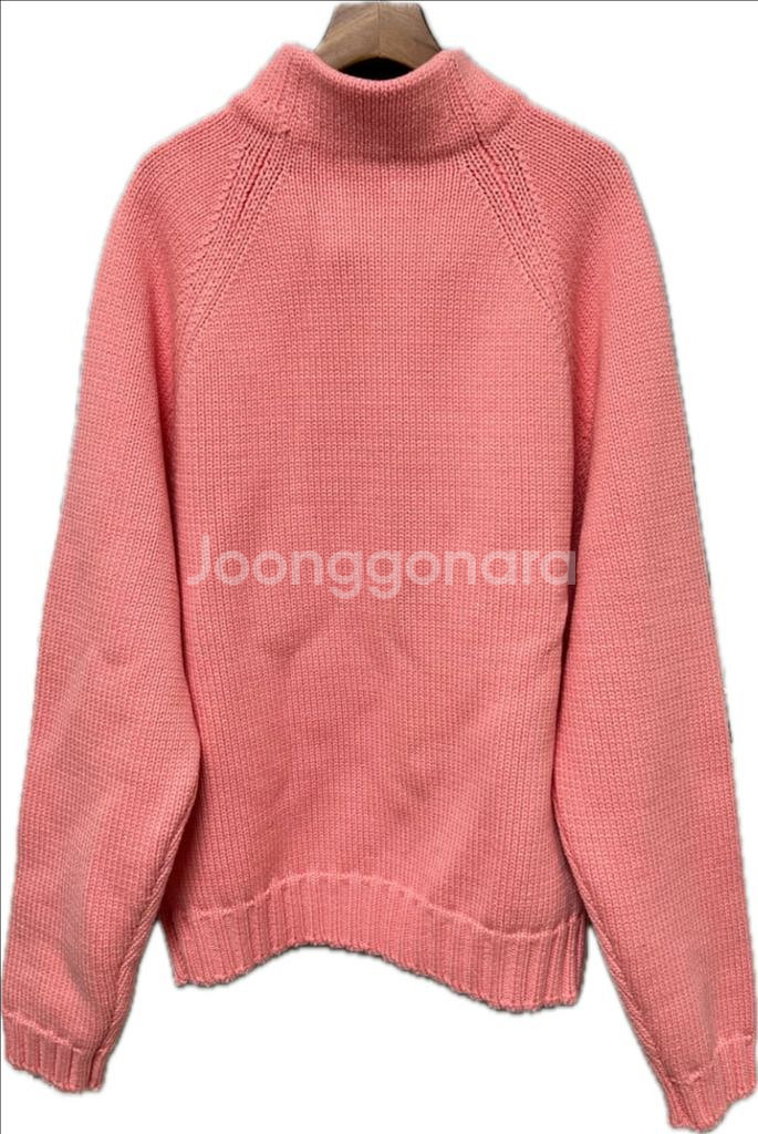[OS] STU 24FW 카라 니트 핑크 샘플--2