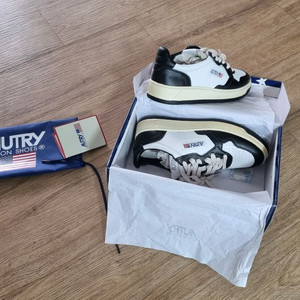 오트리 범고래 265 새제품