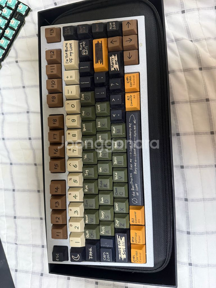 KeyGeek TKD pt.1/75 커스텀 키보드--4