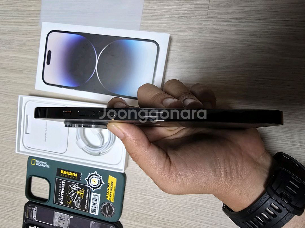 아이폰14 프로맥스 256 판매합니다.--3