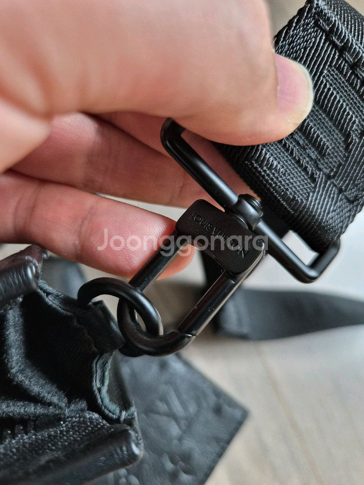 루이비통 가스통 크로스백--3