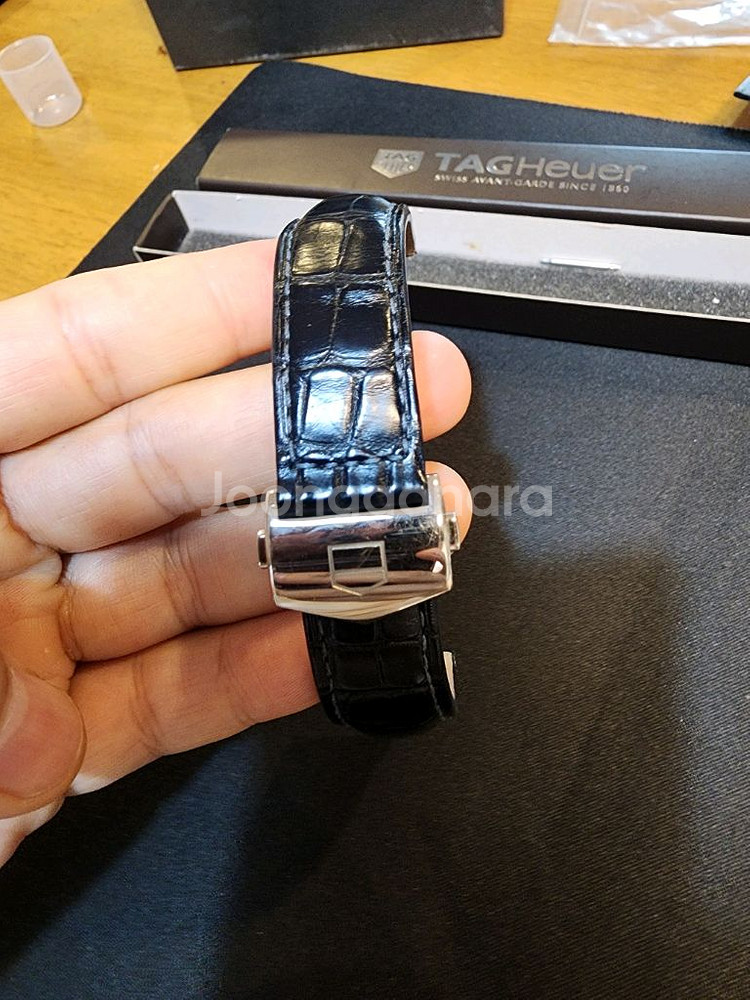 태그호이어 41mm 정품 악어가죽 디버클--1