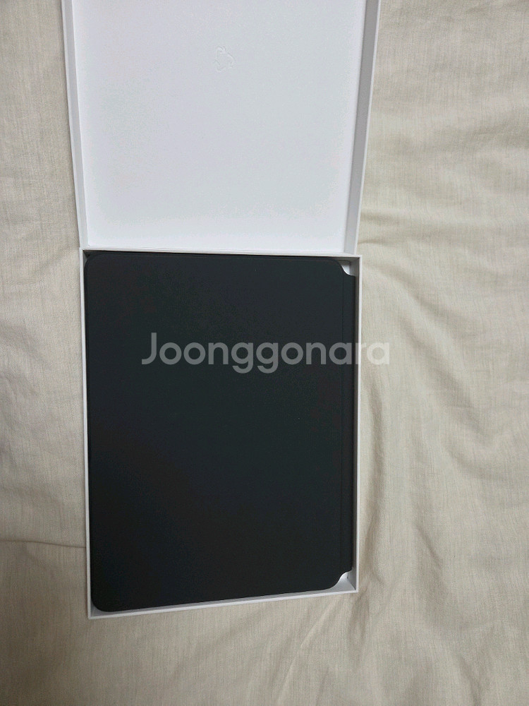 애플 정품 아이패드 매직키보드 11인치(리퍼 새상품)--4