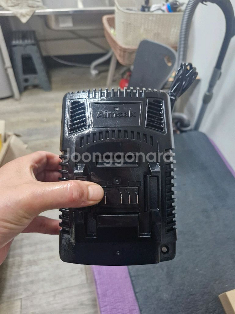 아임삭충전기ALC4640M 창고내사용 거의새거 개당가격--0