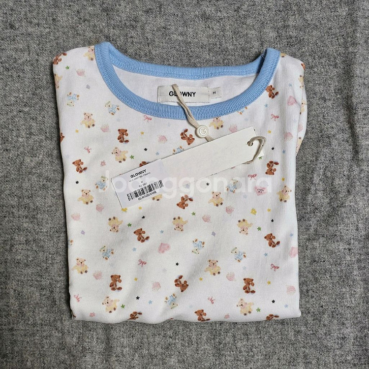 글로니 와일드 베이비 티 새 상품 원가 이하에 팔아요.--1