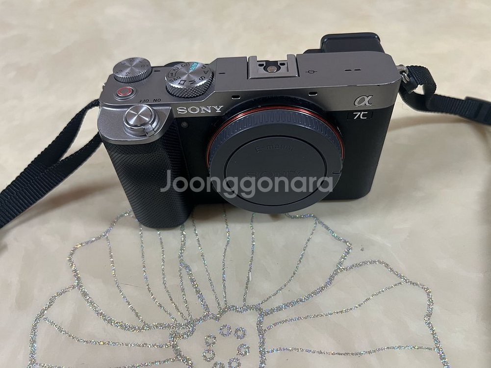 소니 a7c 팝니다--0
