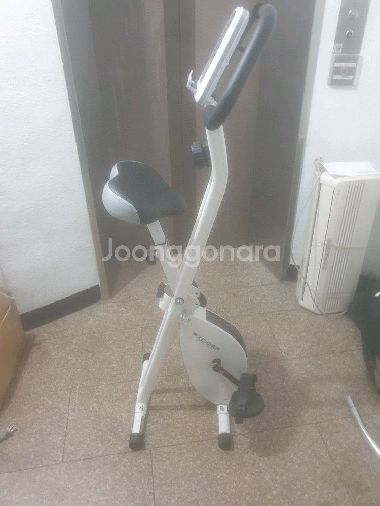 엑사이더 실내자전거 운동자전거 팝니다--2
