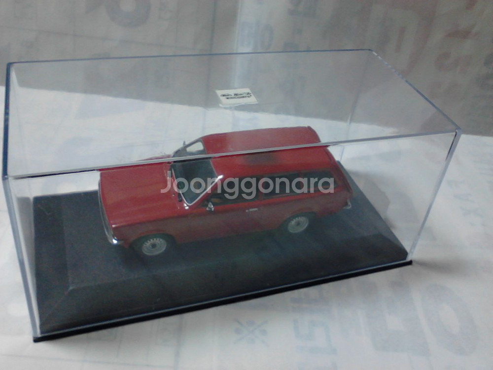 1:43 다이캐스트 미니카..오펠 카라반--0