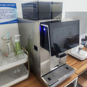 전자동 커피머신 팝니다 btb-302