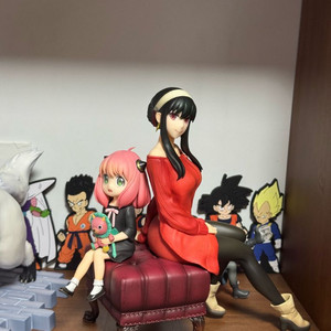 굿스마일 스파이패밀리 아냐 요르 1/7 스케일 피규어