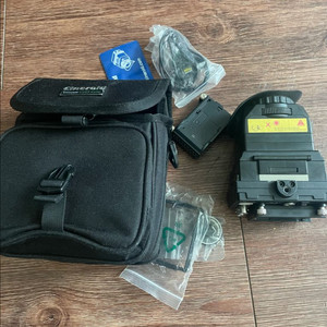 시네로이드 evf4 모니터