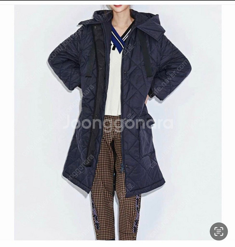 럭키슈에뜨 쟈뎅드슈에뜨라인 패딩 36사이즈--0