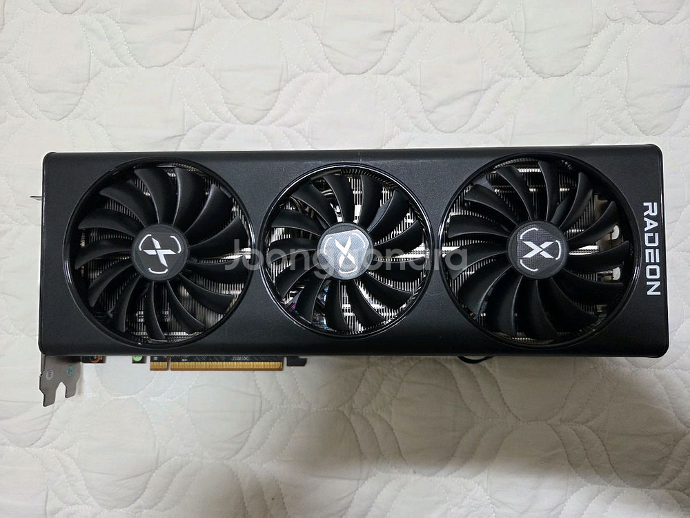 . RX6800 팝니다. AS27년 6월까지--1