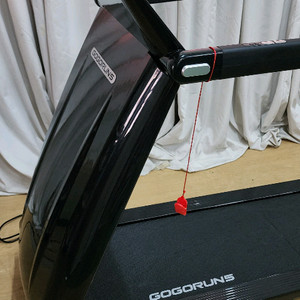 고고런 접이식 런닝머신 새거수준