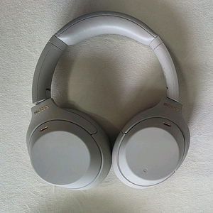 소니 WH-1000XM4 팜니다