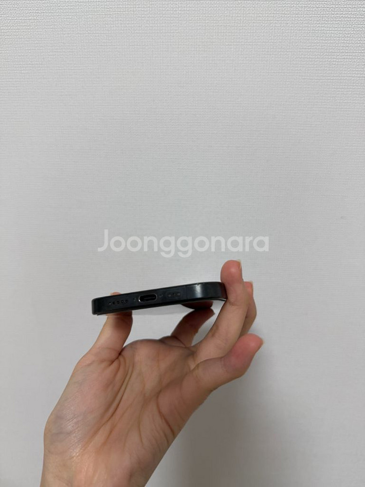 아이폰 15 pro 256GB--6