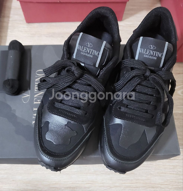 정품 발렌티노 카모 플라주 스니커즈(파격급처분가)--0