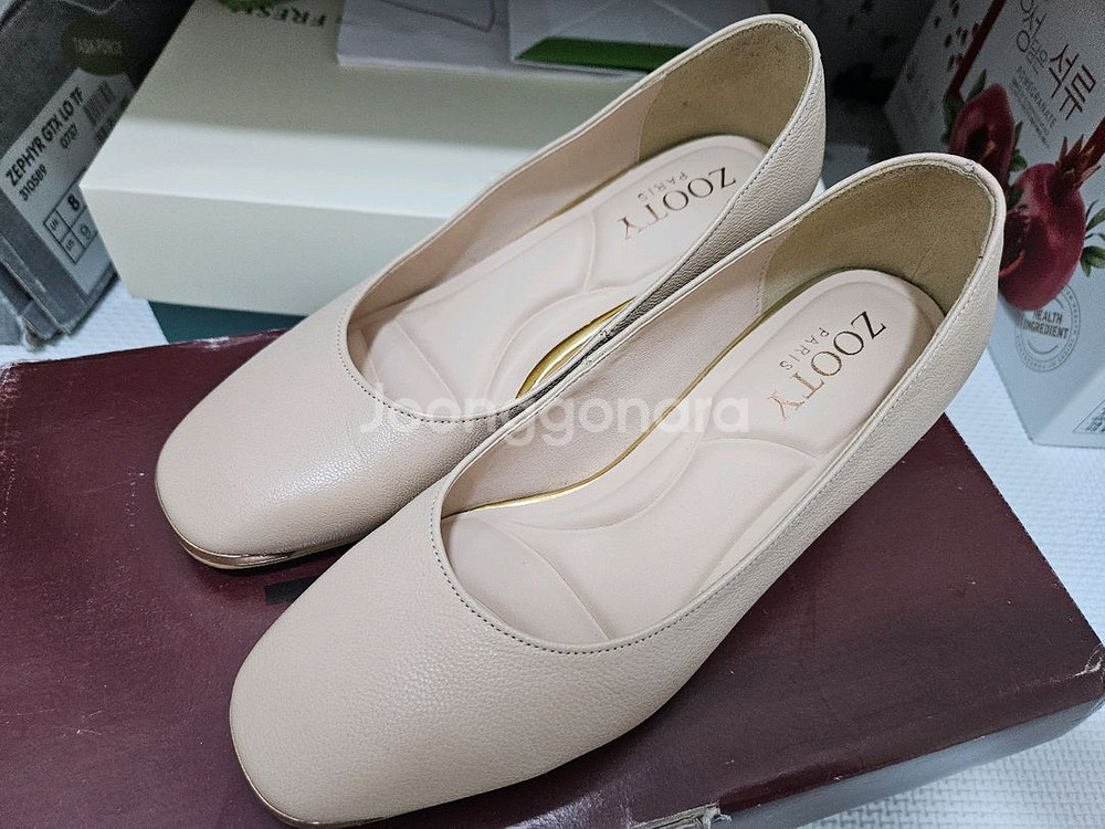 주띠 구두220 베이지펌프스--0