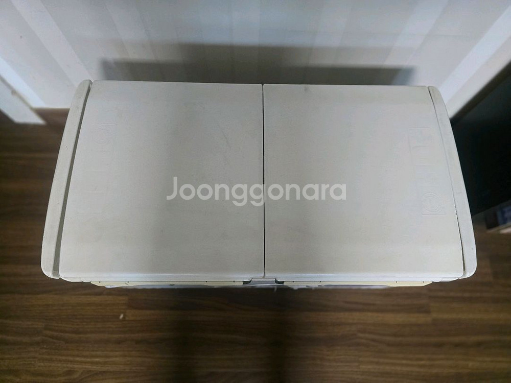 해동 55리터 아이스박스 판매합니다.--1